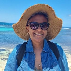 Meet your Posher, Vanessa